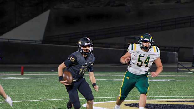 Gateway football vs Penn Trafford Brentaro Yamene